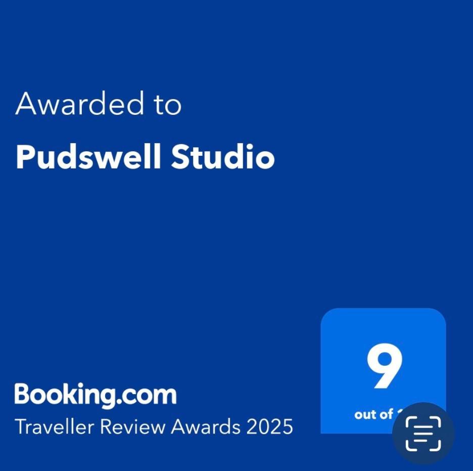 Pudswell Studio Burford Εξωτερικό φωτογραφία