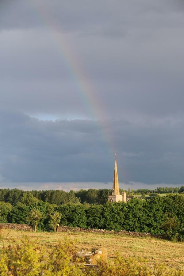 Pudswell Studio Burford Εξωτερικό φωτογραφία